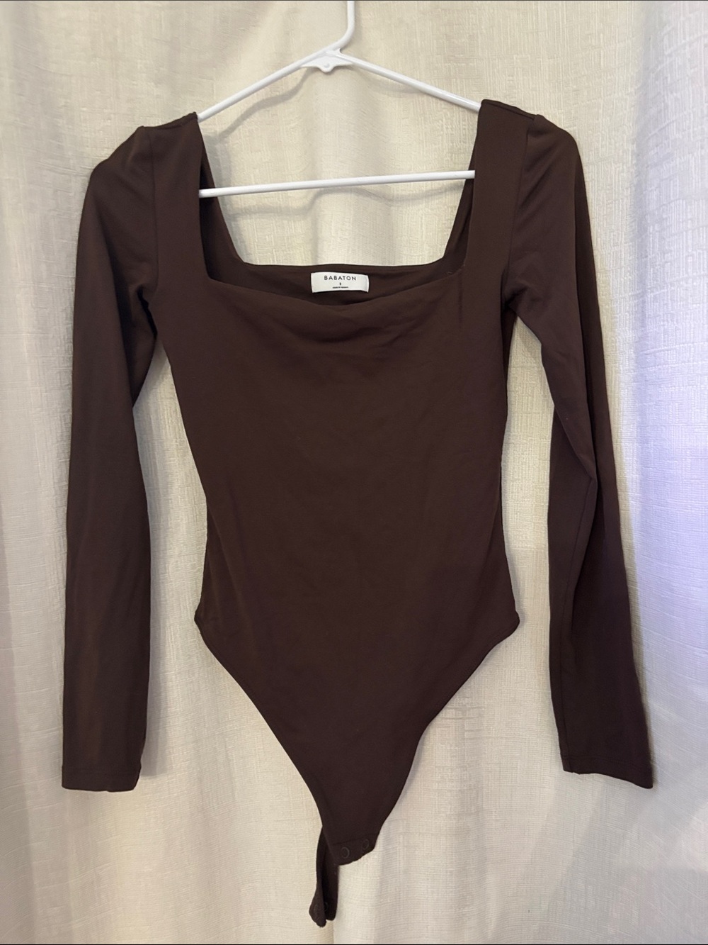 Babaton Chocolate Brown Square-Neck Long Sleeve Bodysuit